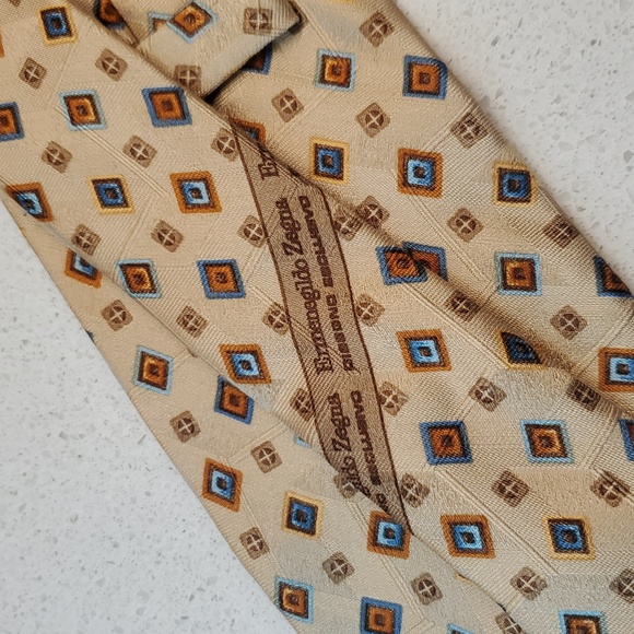 Ermenegildo Zegna Tan and Blue Geometric Tie - Picture 3 of 5